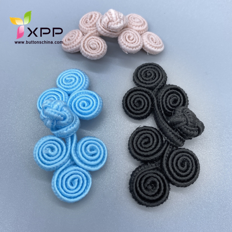 Weaven Twist Chinese Knot Button