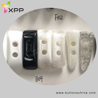 2h Plastic Horn Toggle Button