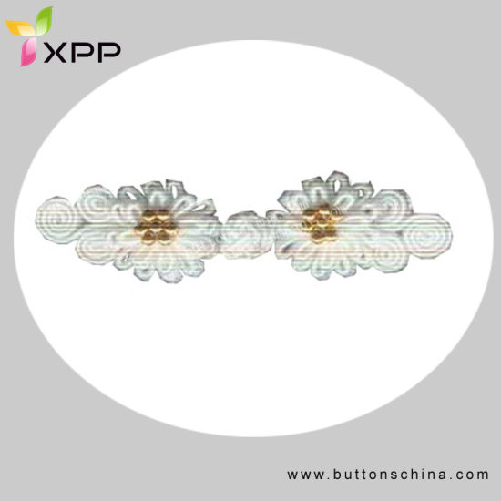White Color Chinese Knot Button with Goldn Bead